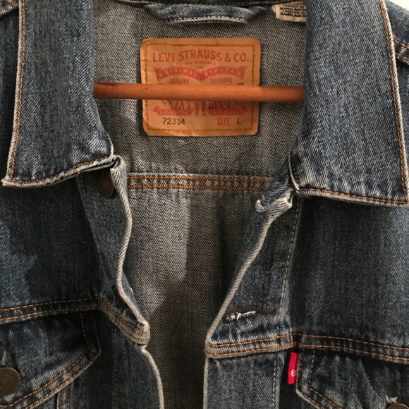 Levi’s Vintage Blue Jean Jacket - Picture 4 of 4